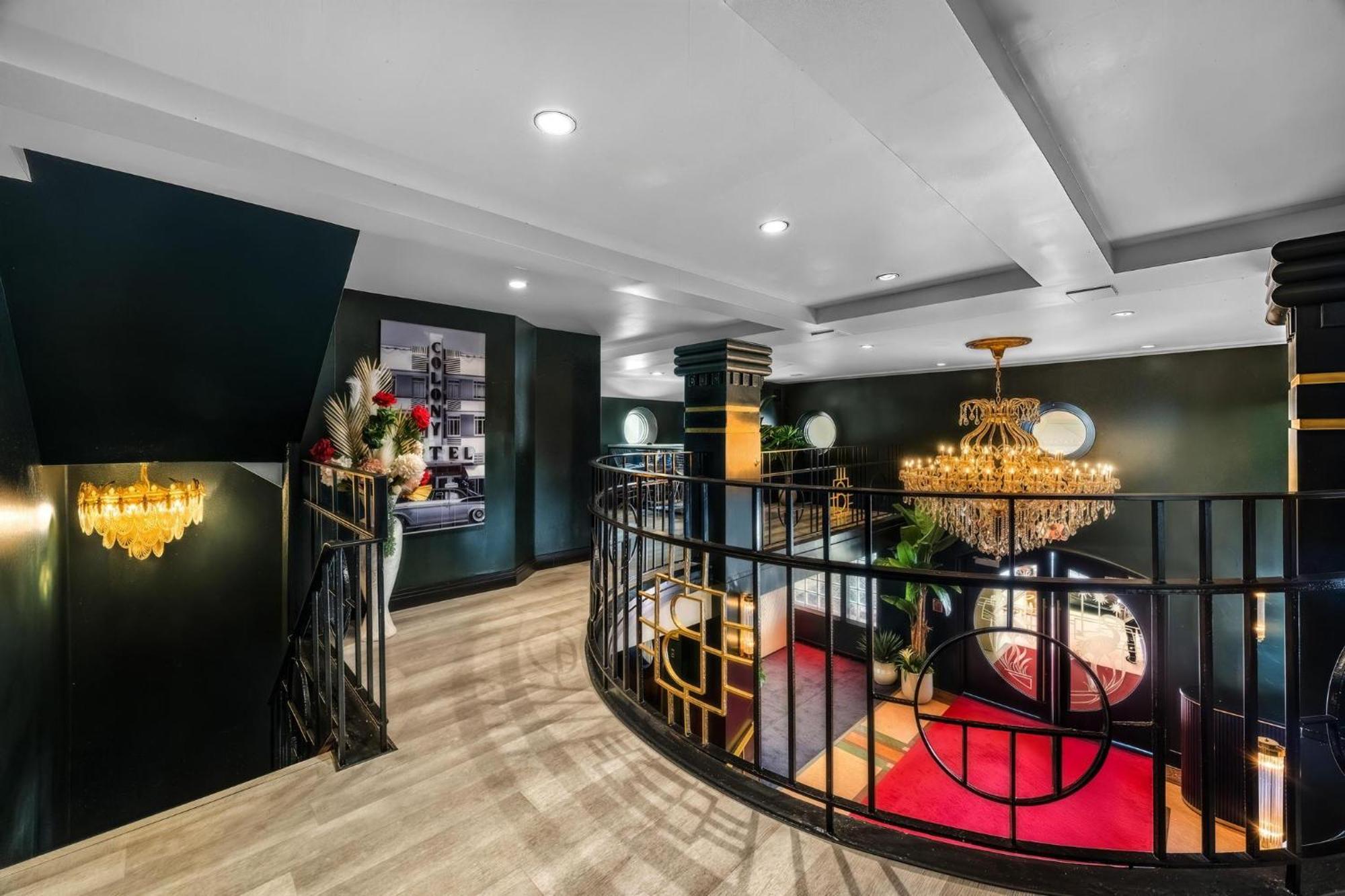 迈阿密海滩南部灯塔酒店